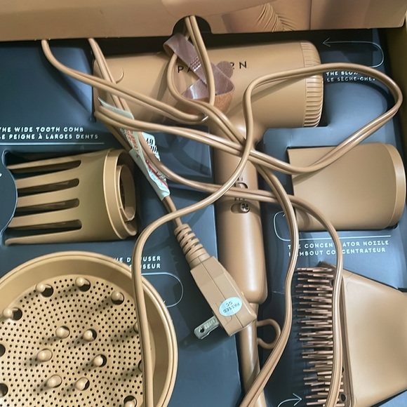 Pattern By Tracy Ellis Ross - Picture 5 of 7